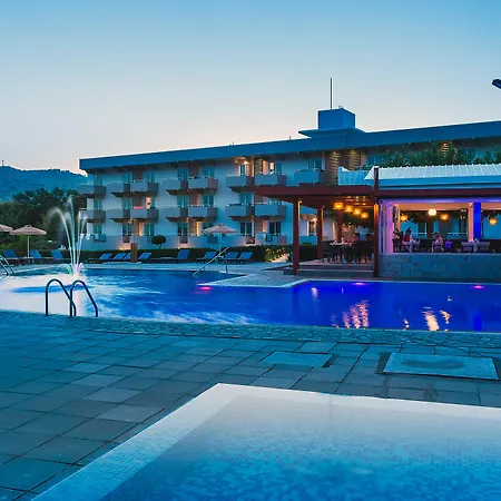 Hotell Zoes & 3*