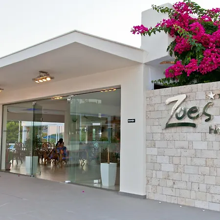 Hotell Zoes & 3*