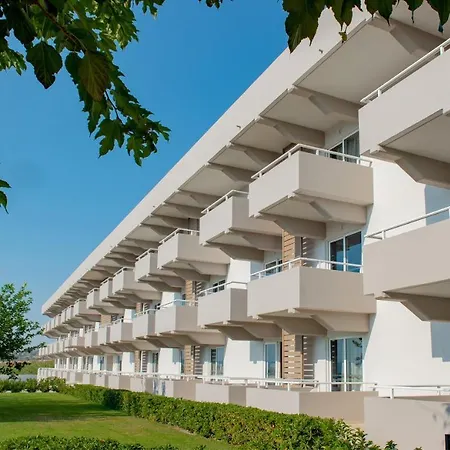 Hotell Zoes & 3*